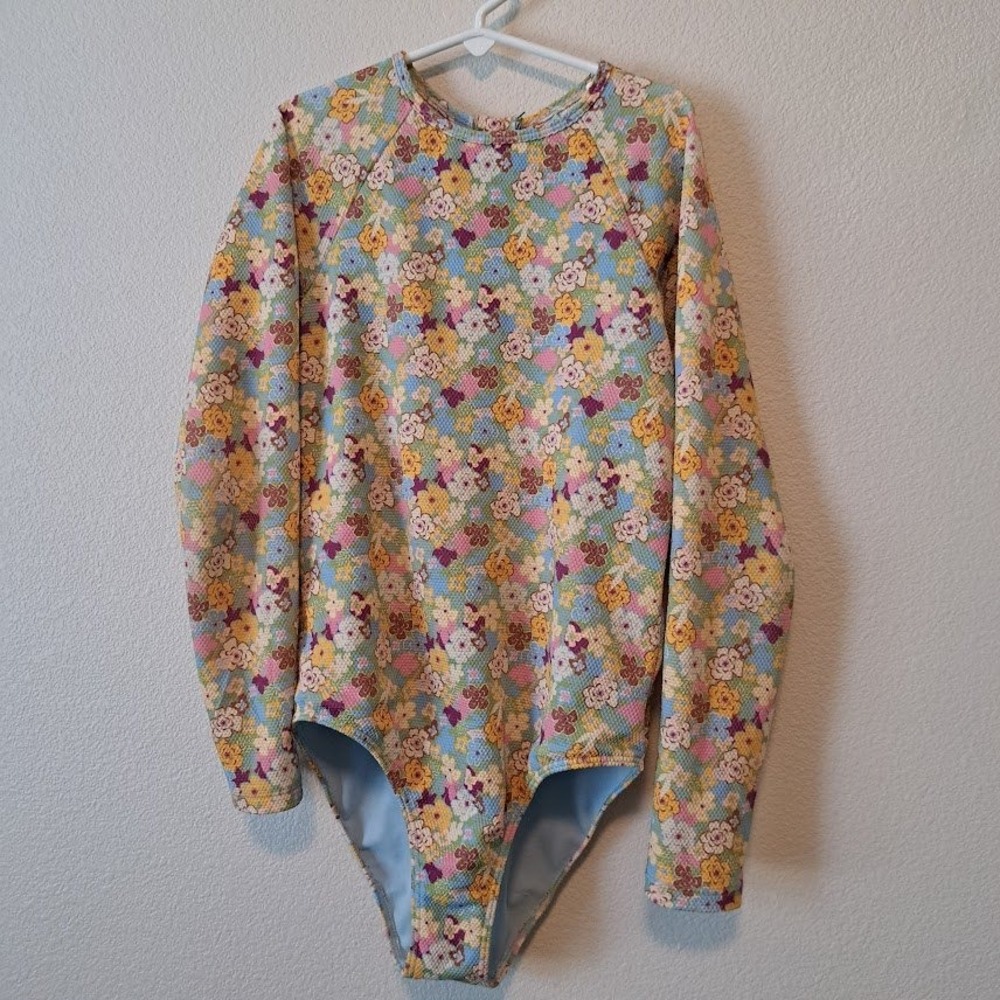 Roxy Girls Floral Long-sleeve rashguard one-piece swimsuit textured Large 12 EUC